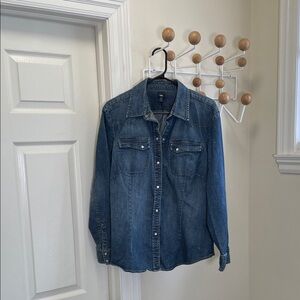 GAP - Classic Western Chambray Pearl Snap Button Down - Blue - XXL